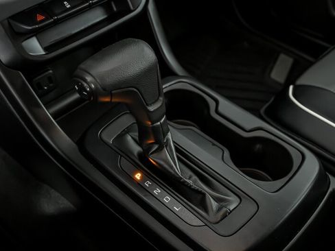 Used 2021 Chevrolet Colorado W/T w/ Custom Special Edition image 29