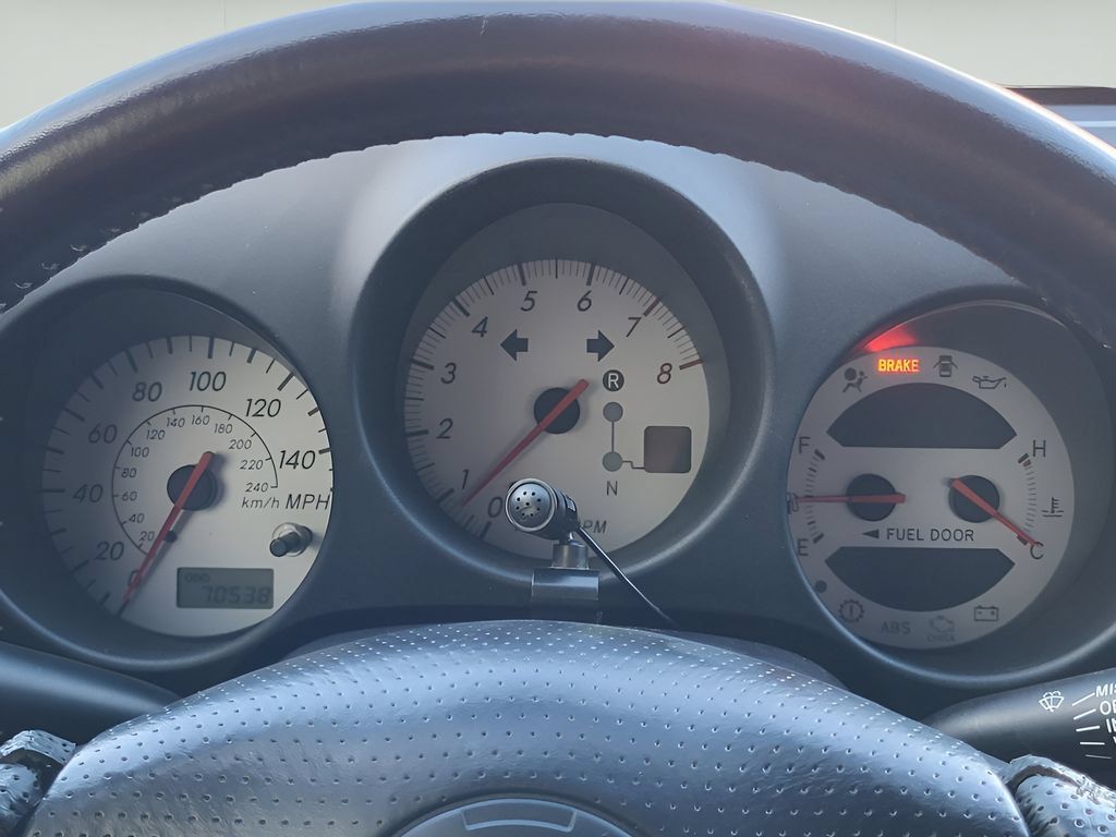 Used 2005 Toyota MR2 RWD image 14