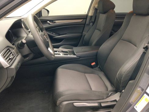 Used 2018 Honda Accord LX image 17