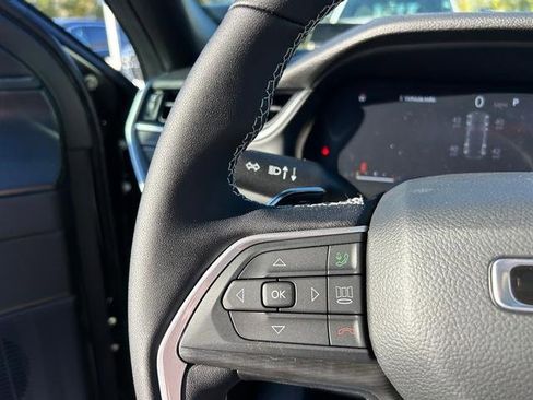 New 2025 Jeep Grand Cherokee 4WD image 22