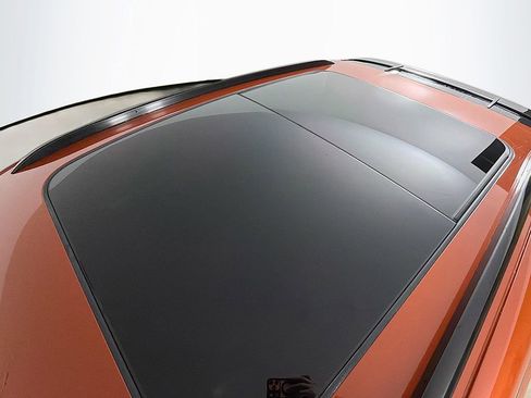 Used 2024 Porsche Macan GTS image 16