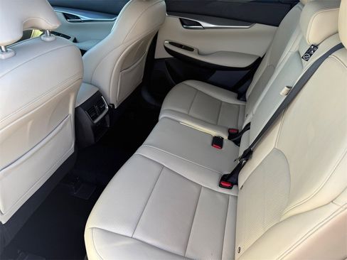 Used 2022 INFINITI QX50 Luxe image 27