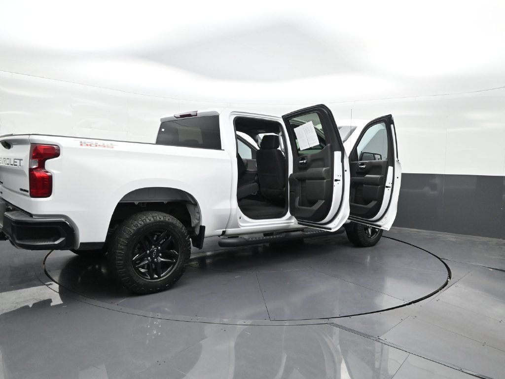 Used 2023 Chevrolet Silverado 1500 Custom Trail Boss w/ LPO, Dark Essentials Package AWD/4WD image 31