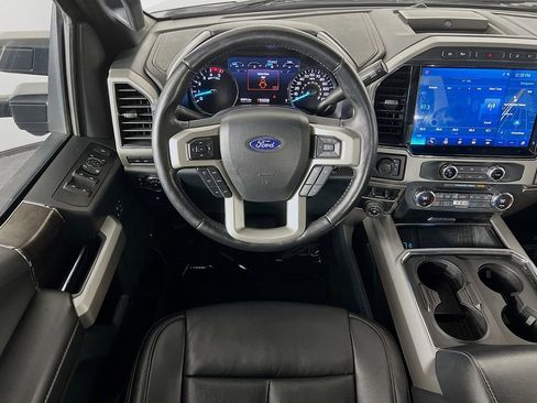 Used 2022 Ford F250 Lariat w/ Black Appearance Package AWD/4WD image 22