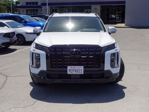 Used 2023 Hyundai Palisade XRT FWD image 2