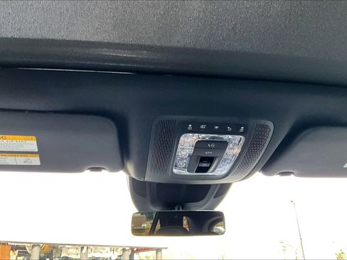 Certified 2025 Mercedes-Benz GLE 350 4MATIC image 36