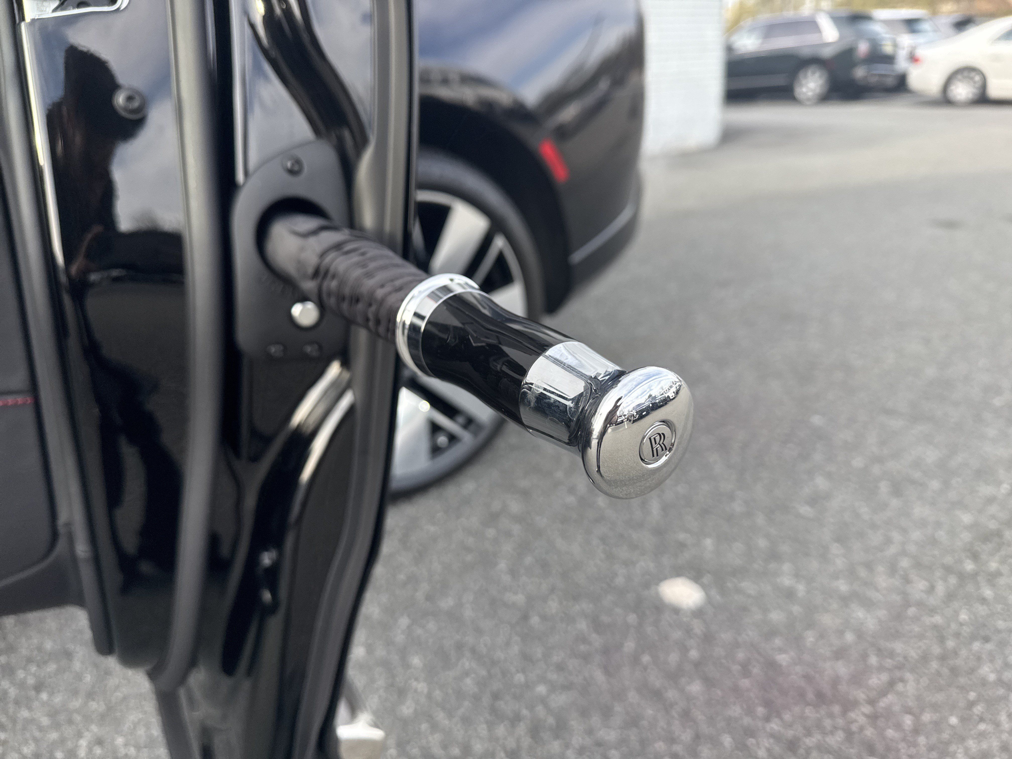 Certified 2025 Rolls-Royce Cullinan AWD/4WD image 51