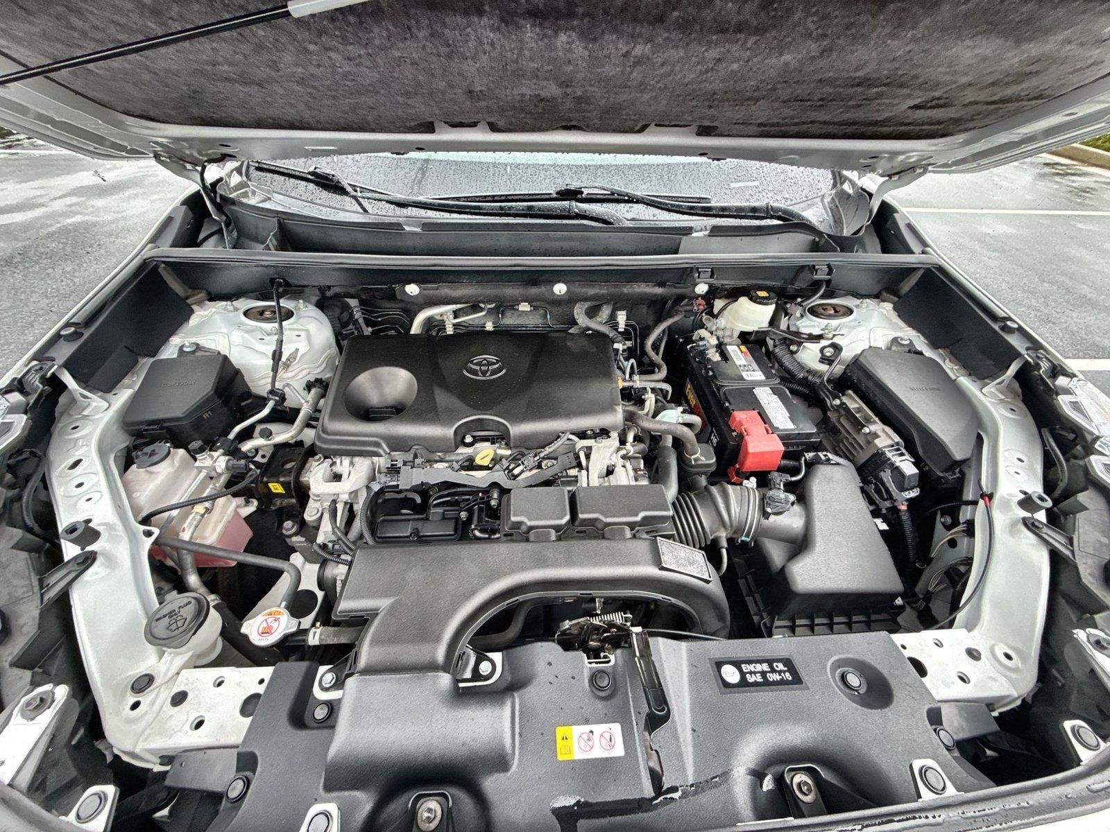 Used 2020 Toyota RAV4 XLE Premium AWD/4WD image 38