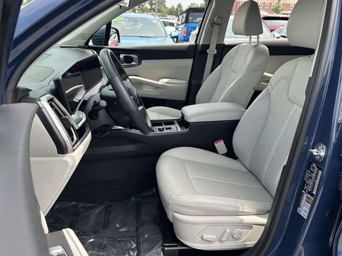 Used 2026 Kia Sorento S AWD/4WD image 16