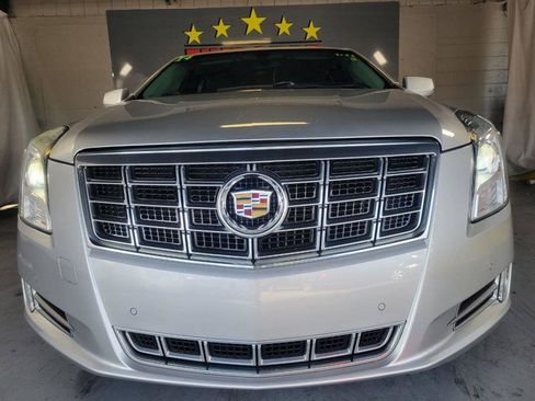 Used 2014 Cadillac XTS Luxury image 3