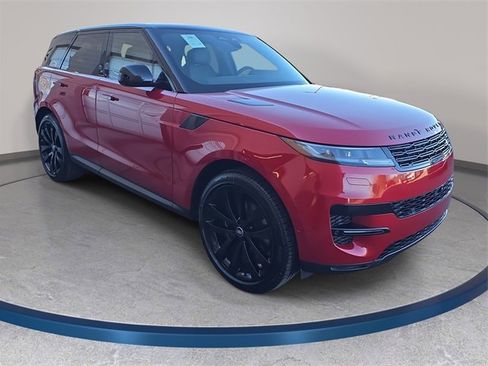 New 2025 Land Rover Range Rover Sport SE image 3