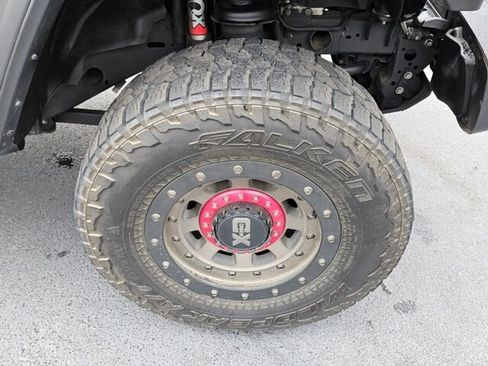 Used 2022 Jeep Gladiator Rubicon image 19