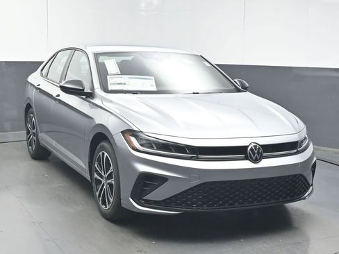 New 2026 Volkswagen Jetta Sport FWD image 2