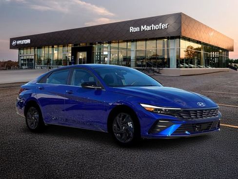 New 2026 Hyundai Elantra SEL Sport image 10