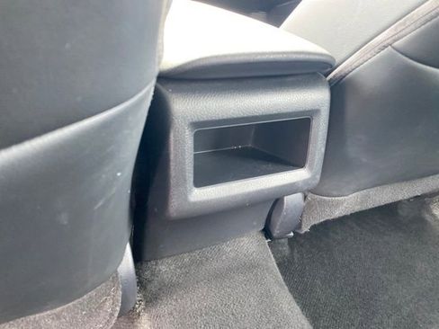 Used 2023 Toyota Camry SE FWD image 17