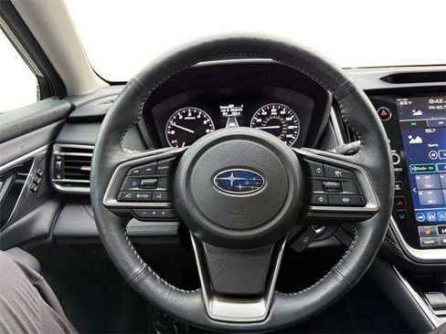 Used 2023 Subaru Outback Limited image 14