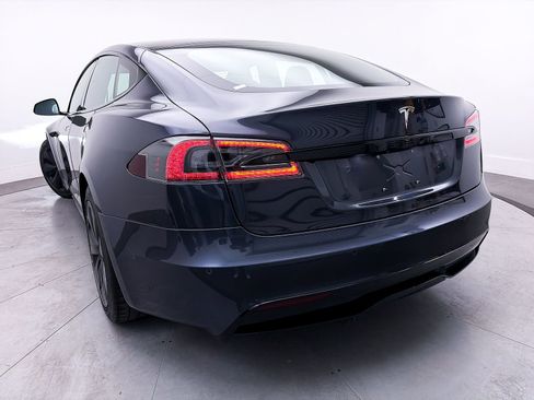 Used 2022 Tesla Model S image 7