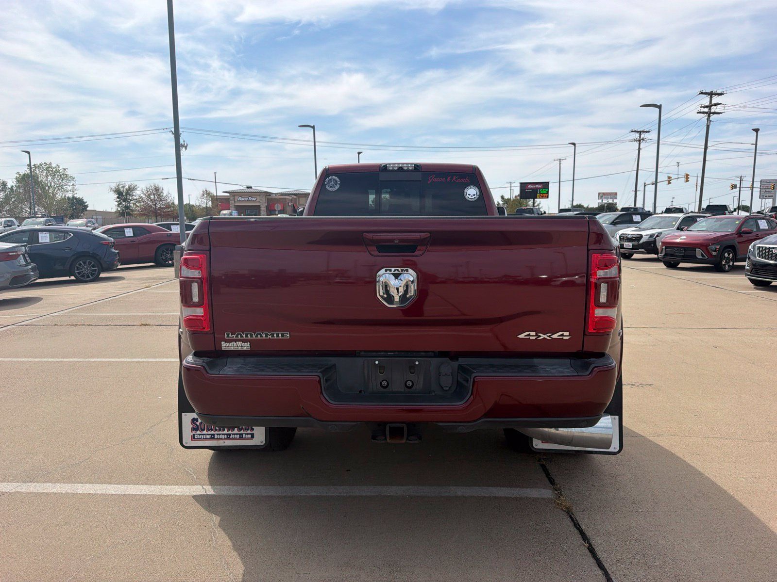 Used 2021 RAM 3500 Laramie AWD/4WD image 6