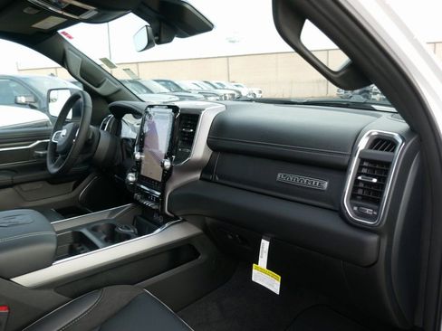 New 2026 RAM 1500 Laramie AWD/4WD image 11