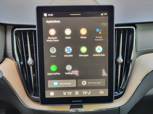 New 2026 Volvo XC60 B5 Ultra w/ Protection Package Premier image 18