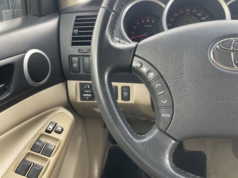 Used 2009 Toyota Tacoma PreRunner RWD image 26