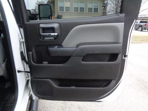 Used 2019 GMC Sierra 2500 4x4 Crew Cab image 29