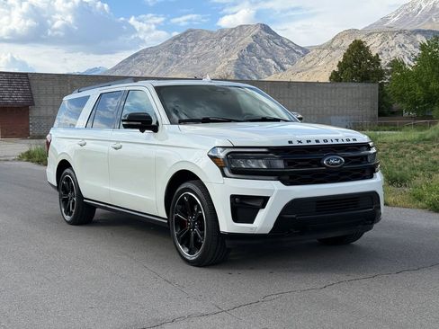 Used 2022 Ford Expedition Max Limited AWD/4WD image 1