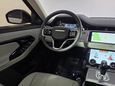 Used 2023 Land Rover Range Rover Evoque S AWD/4WD image 34