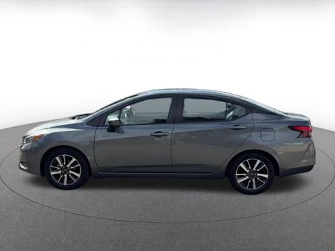 Used 2025 Nissan Versa SV FWD image 9