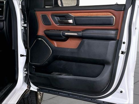 Used 2021 RAM 1500 Limited AWD/4WD image 23
