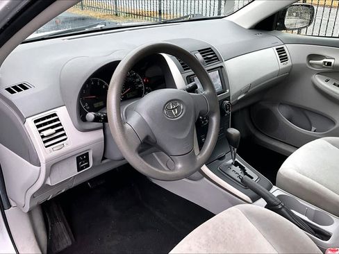 Used 2009 Toyota Corolla LE image 16