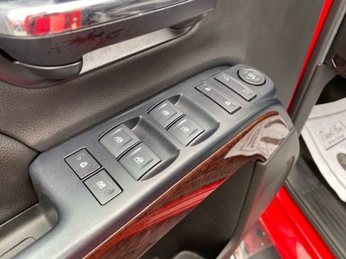 Used 2018 GMC Sierra 1500 SLE w/ SLE Value Package AWD/4WD image 15