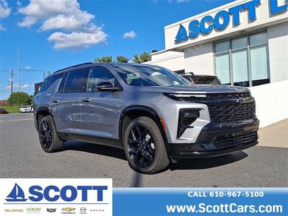 Certified 2025 Chevrolet Traverse RS w/ LPO, Floor Liner Package