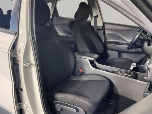 Used 2025 Hyundai Kona SEL AWD/4WD image 25