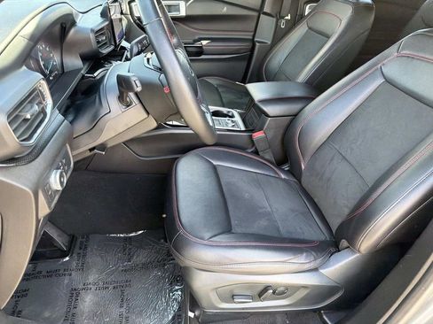 Certified 2022 Ford Explorer ST-Line w/ Class IV Trailer Tow Package AWD/4WD image 22
