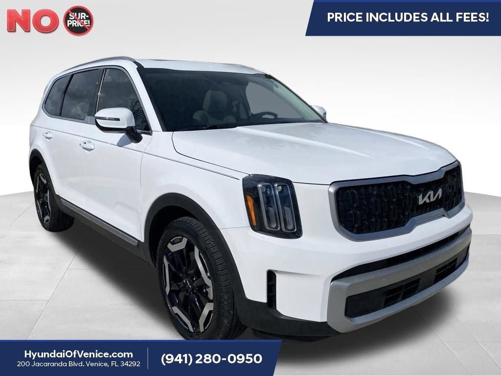 Used 2024 Kia Telluride EX FWD image 1