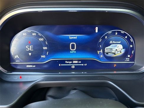 Used 2024 Chevrolet Tahoe RST w/ Luxury Package image 33