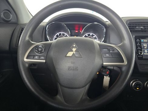 Used 2022 Mitsubishi Outlander Sport LE image 7