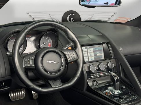 Used 2015 Jaguar F-TYPE S image 10
