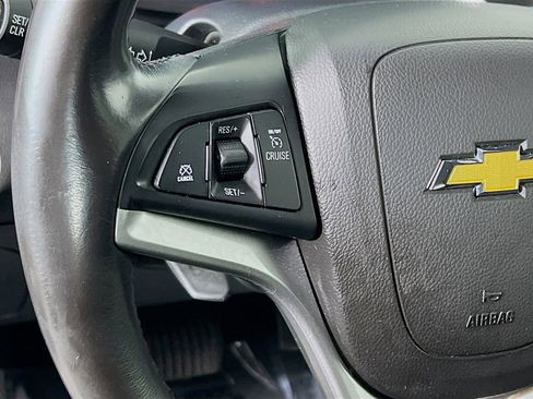 Used 2022 Chevrolet Trax LT w/ Driver Confidence Package AWD/4WD image 10