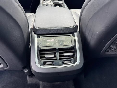 Used 2017 Volvo XC90 T5 Momentum w/ Vision Package AWD/4WD image 33