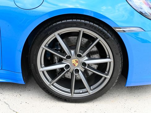 Used 2024 Porsche 911 Carrera S w/ Sportdesign Package RWD image 12