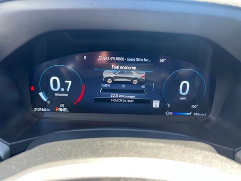 Certified 2025 Ford Explorer Active image 18