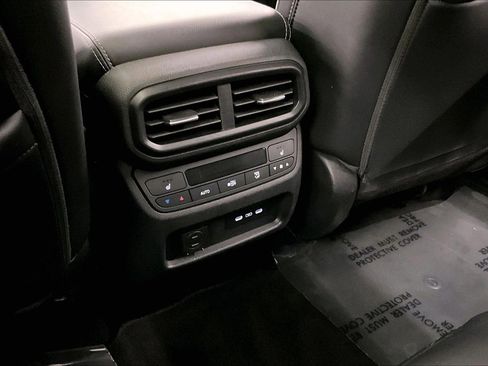 Used 2025 Honda Pilot Elite image 34