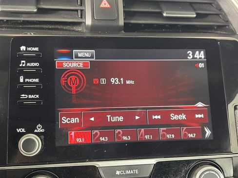 Used 2021 Honda Civic Sport image 18