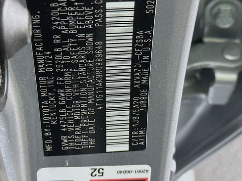 Used 2024 Toyota Camry SE FWD image 12