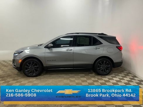 Certified 2024 Chevrolet Equinox RS w/ LPO, Floor Liner Package image 6