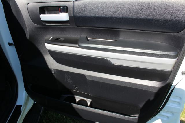 Used 2021 Toyota Tundra SR5 w/ TRD Sport Package AWD/4WD image 22