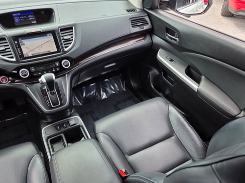 Used 2016 Honda CR-V Touring image 14