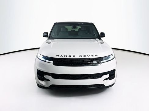 New 2026 Land Rover Range Rover Sport SE AWD/4WD image 2